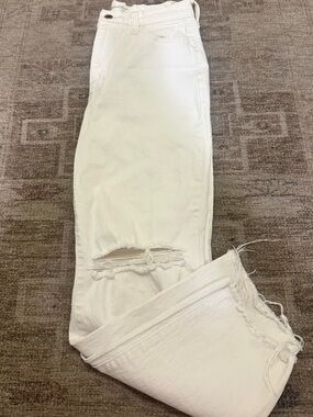 Women's Straight Leg White Distressed Jeans